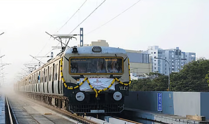 கடற்கரை-பரங்கிமலைக்கு பறக்கும் ரயில்