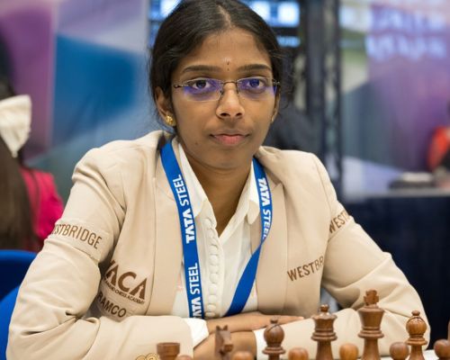 Vaishali belongs Tamilnadu, India She won FIDE womns cess candidates in cyprus