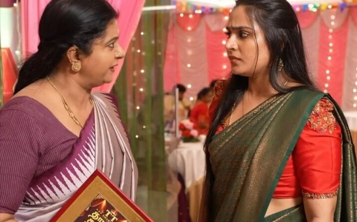 ரேகா சத்யாவின் காதலை ஆதரிக்கும் விஜயா – நான் சொன்னது பலிச்சிருச்சு – மனோஜ் வேண்டாம் -ரோகிணிக்கு அட்வைஸ் கொடுக்கும் வித்யா
