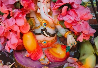 விநாயகர் சதுர்த்தி நாளில் விநாயகரை வழிபட்டு அருள் பெறுவோம்